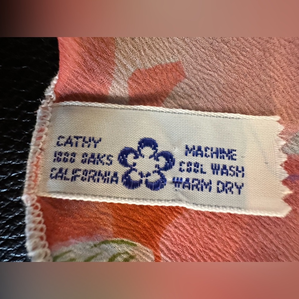 Vintage 1960’s Floral Scarf - Picture 10 of 13